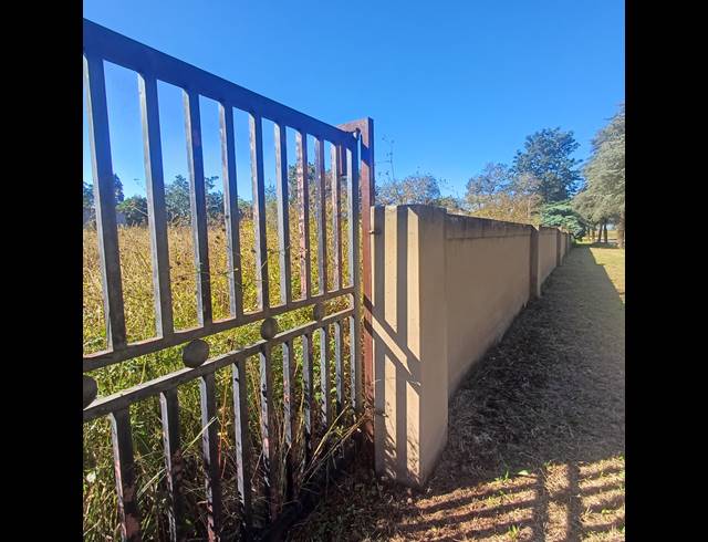 1,072M² VACANT LAND FOR SALE IN KLIPWATER